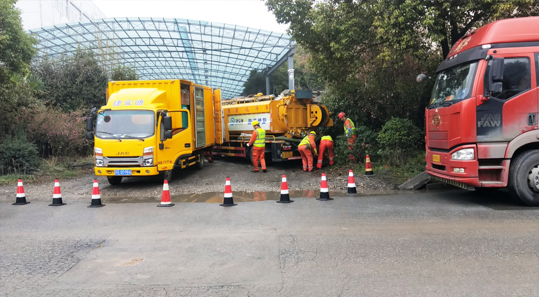 南宝镇成区雨污水管网“四位一体”检测疏通项目